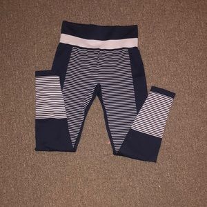 Super cute champion leggings!